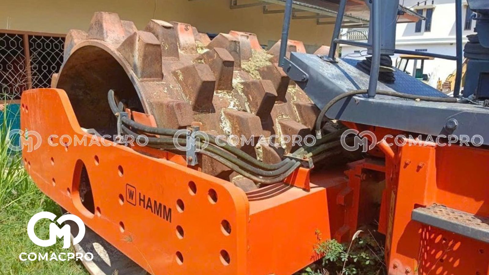 Dưới đây là một số thông số kỹ thuật cơ bản của máy lu này: