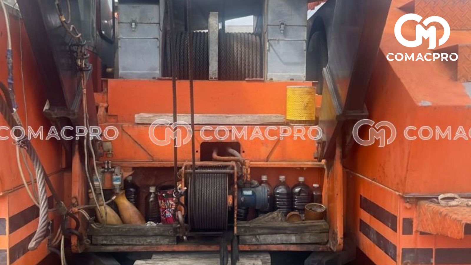 HITACHI KH100D - 1994 bao gồm các thông số kỹ thuật chính sau: