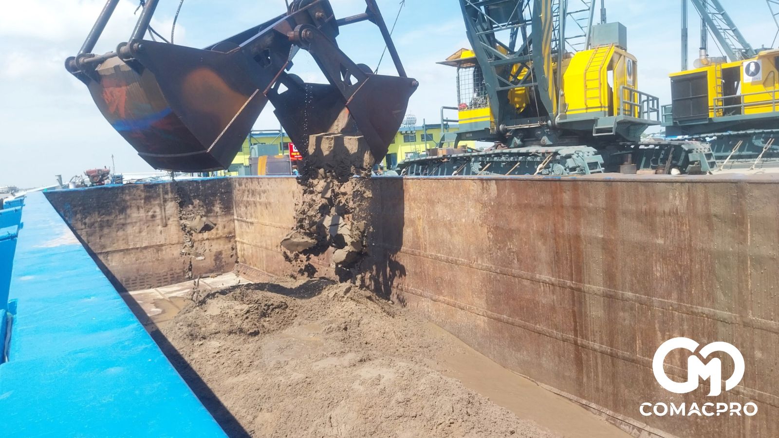 Mỏ cát thuộc thị trấn Thường Thới Tiền, huyện Hồng Ngự được tỉnh Đồng Tháp giao cho Công ty CP Hải Đăng khai thác phục vụ cao tốc Cần Thơ - Cà Mau.