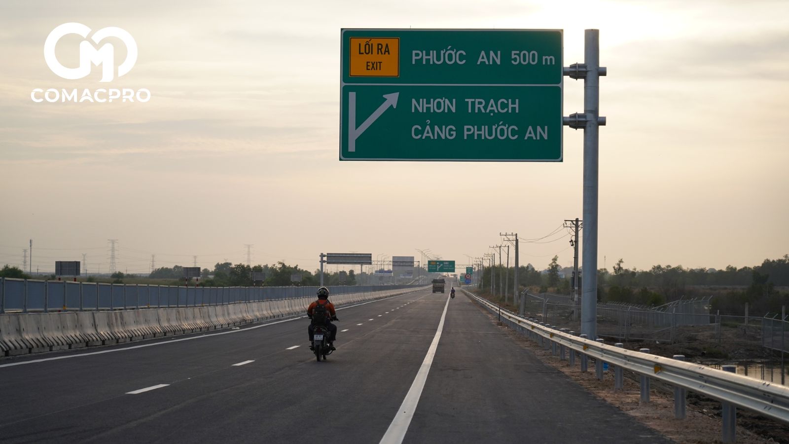 Ngày mai sẽ bắt đầu thông xe hai đoạn cao tốc Bến Lức - Long Thành.