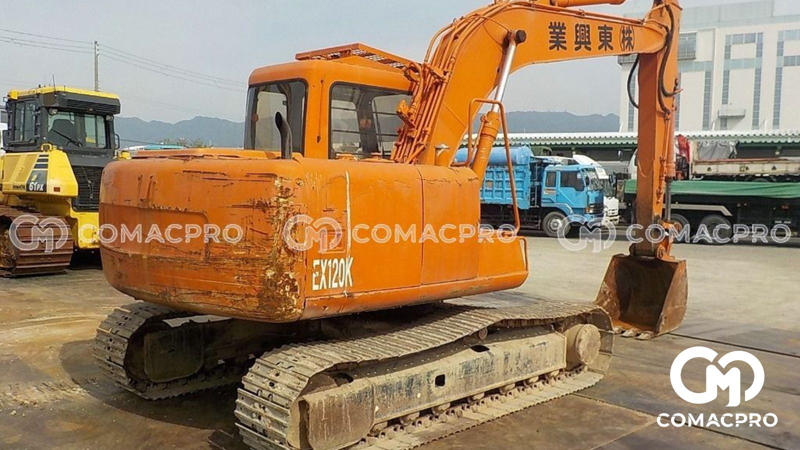 Xúc bánh xích KOMATSU PC120-6EO gồm các thông số kỹ thuật chính: