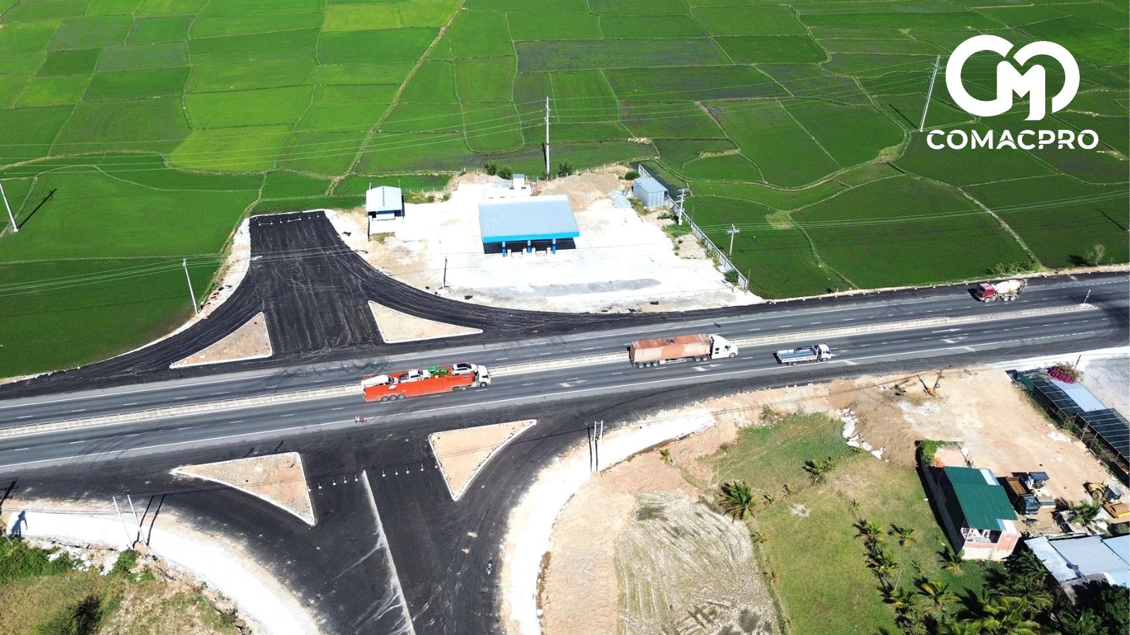Theo Ban QLDA các công trình giao thông tỉnh Ninh Thuận, sau hoàn thành đường vành đai phía bắc, tỉnh tiếp tục triển khai tuyến đường vành đai phía đông nam kết nối với QL1, QL27, khép kín đường vành đai kết nối các tỉnh lộ đi qua các huyện trên địa bàn tỉnh.