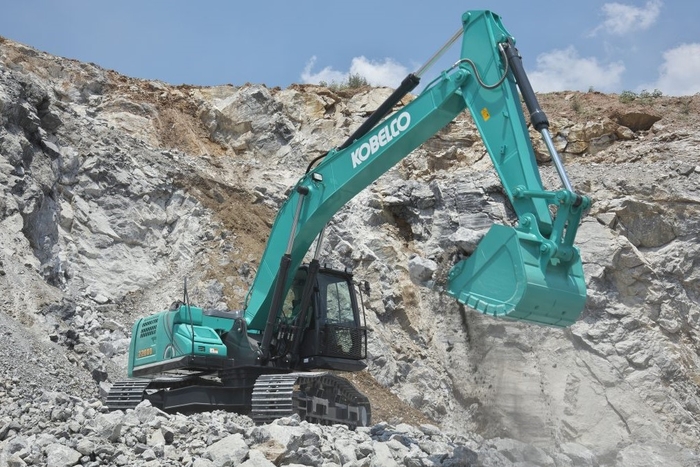 Máy xúc Kobelco SK550DLC‑9 – Máy xúc hạng nặng, thiết kế mới, làm việc ổn định trong môi trường khắc nghiệt