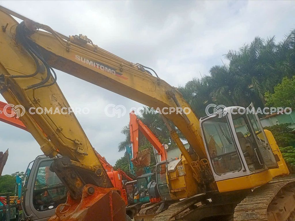 Máy xúc bánh xích Sumitomo SH225X‑3B – Hiệu suất mạnh mẽ, tiết kiệm nhiên liệu, tối ưu công trình