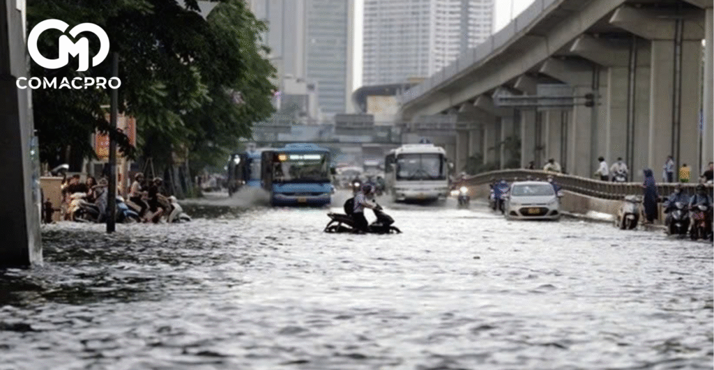 Bộ Xây dựng ra công điện khẩn ứng phó bão số 5 — Bảo đảm an toàn giao thông và ổn định xã hội