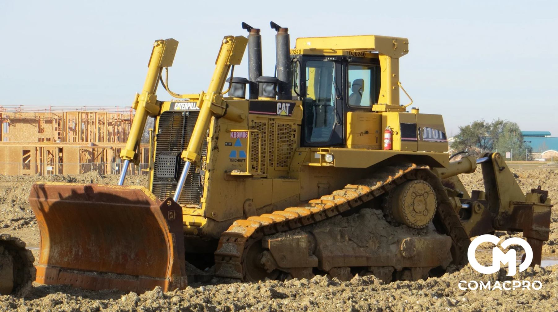 Top 5 mẫu máy ủi bánh xích bán chạy nhất tại Việt Nam