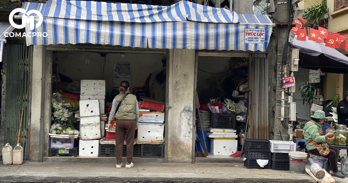 Hà Nội: Phường Vĩnh Tuy ra quân dẹp chợ tạm, chợ cóc để lập lại trật tự đô thị